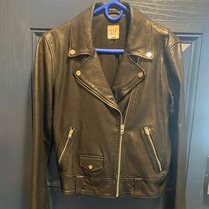 Women’s leather jacket